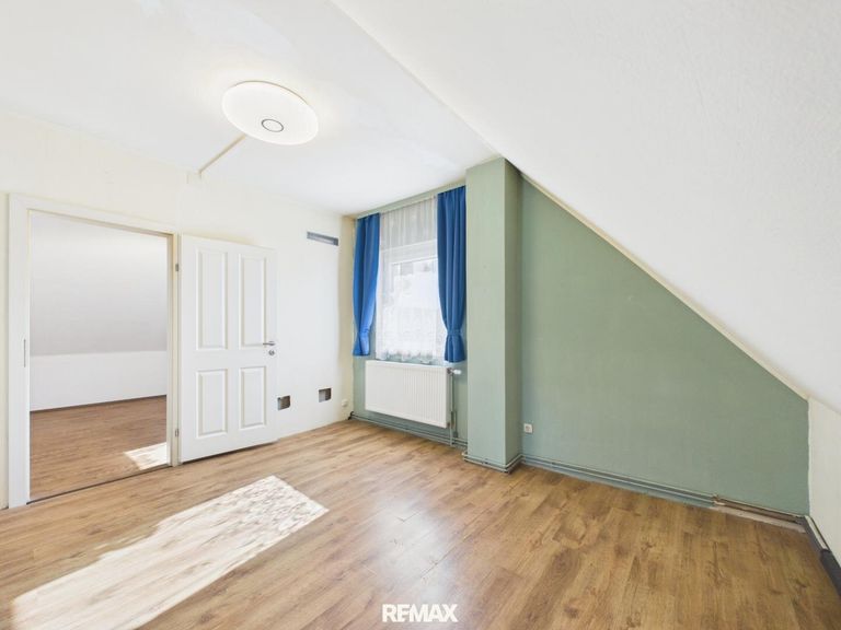 Schlafzimmer DG1