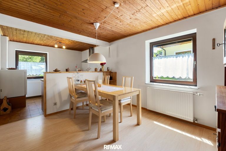 Küche / Esszimmer