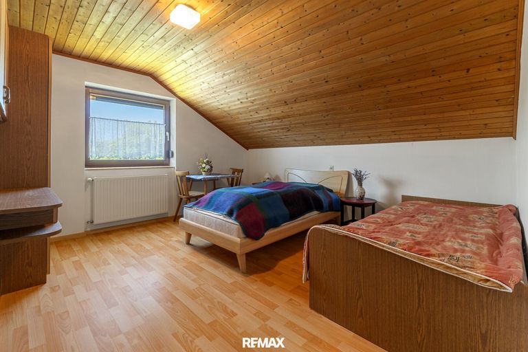 Schlafzimmer OG