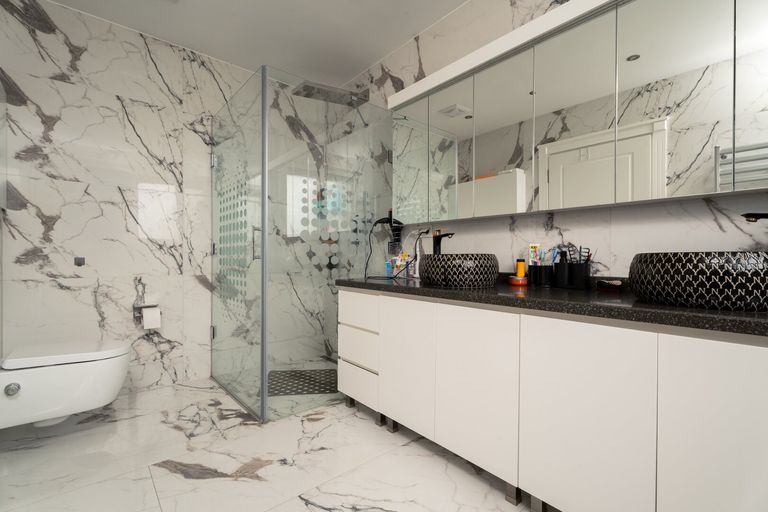 Erdgeschoß - Bad