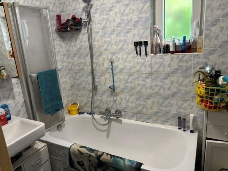 Badezimmer EG