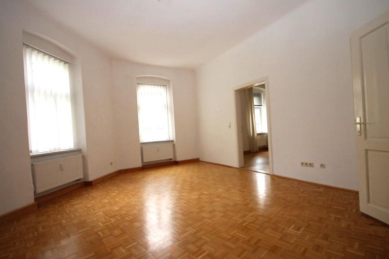 ZENTRUM LEOBEN IMS IMMOBILIEN KG01