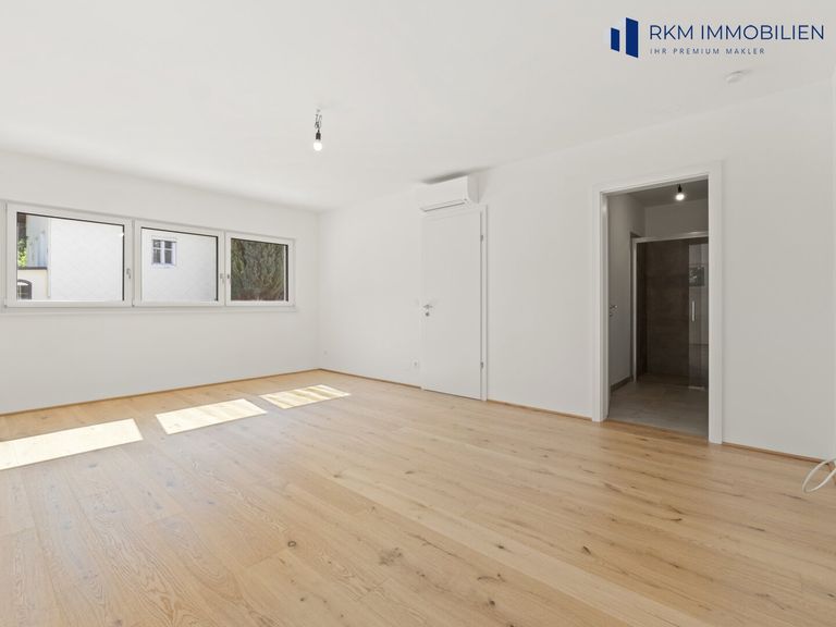 Arbeitszimmer