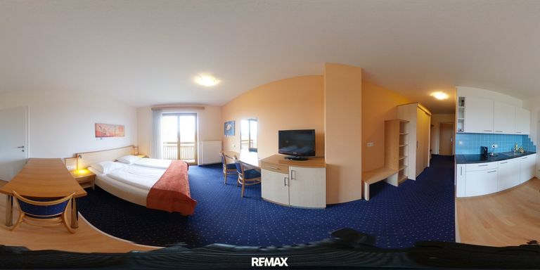Zimmer 2 mit Küche und Bad + WC