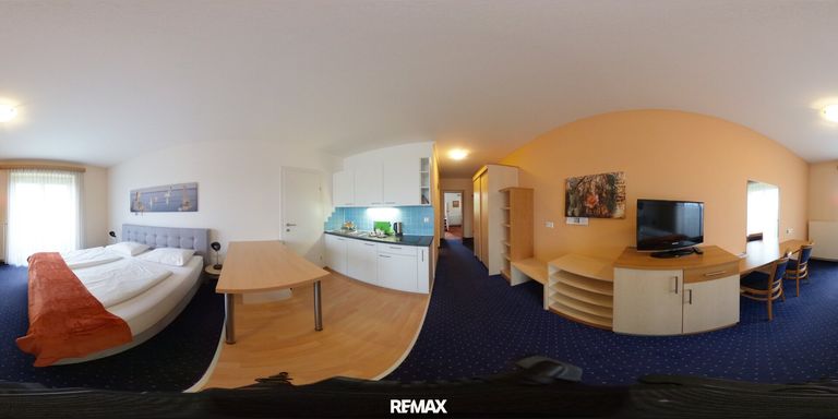 Zimmer 1 mit Küche und Bad+WC