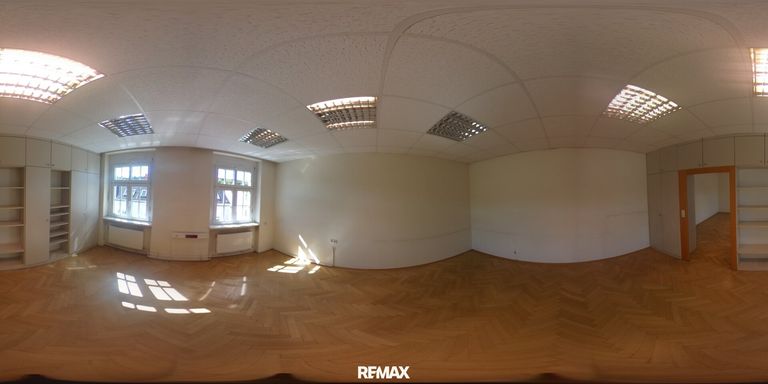 Büro 5 Richtung Straße