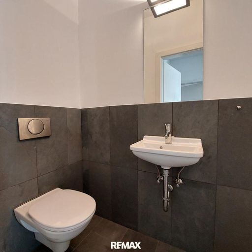 moderne Toiletten