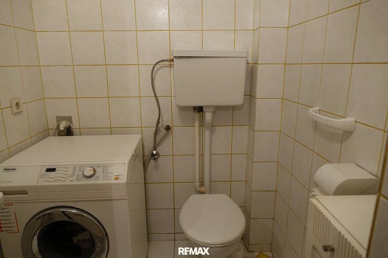 WC EG