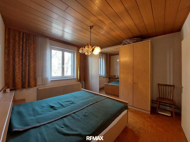 Haus 1 OG Schlafzimmer 2