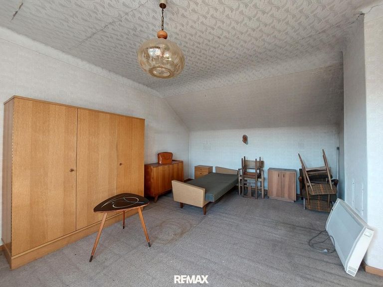 Haus 2 OG Zimmer 2