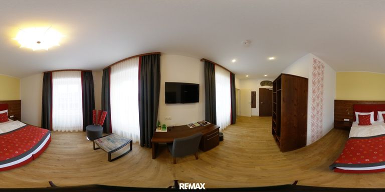 360°