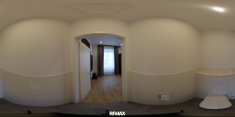 360°