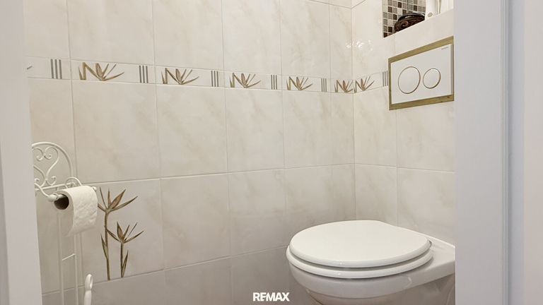 2. WC