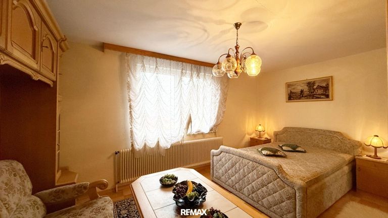 Zimmer 1 OG