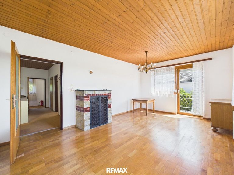 Haus mit Garten in Jois - Wohnzimmer