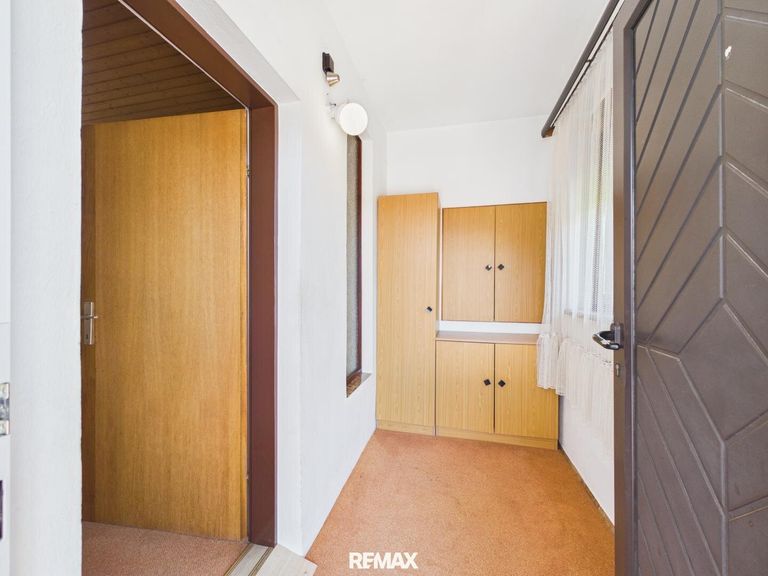 Haus mit Garten in Jois - Diele