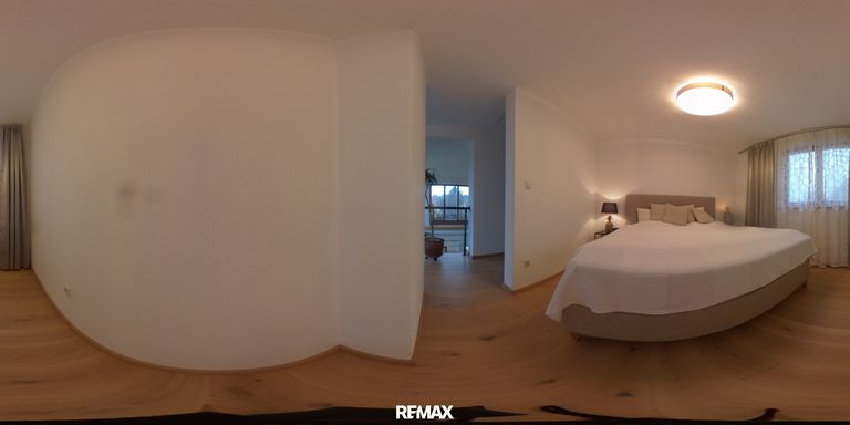 Schlafzimmer OG