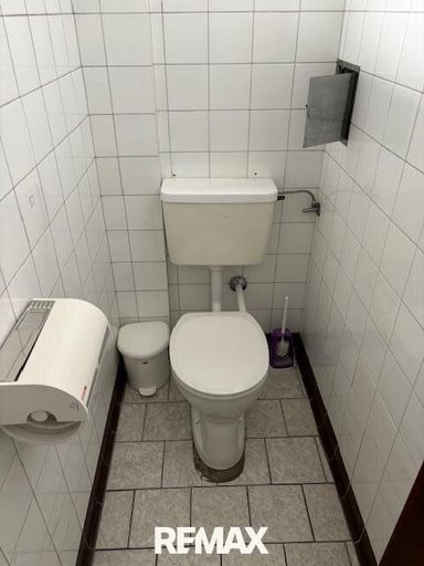 WC 2