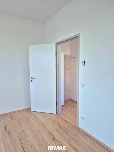 Raum 2 Richtung Garderobe