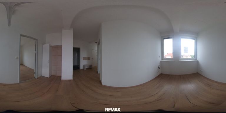 Vorraum. 360