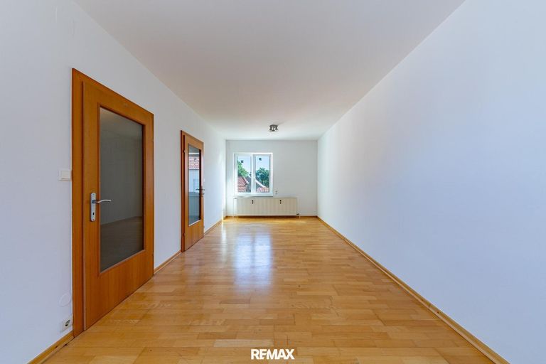 Wohnung 1: Schlafzimmer