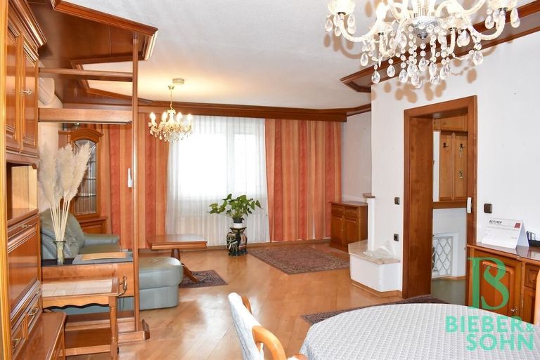 Wohnzimmer, OG