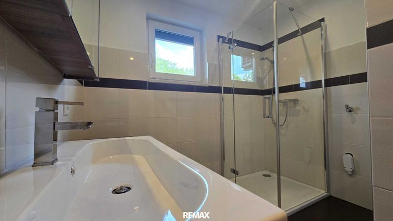 Badezimmer EG