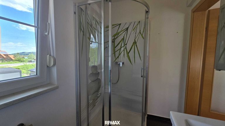 Badezimmer/WC OG