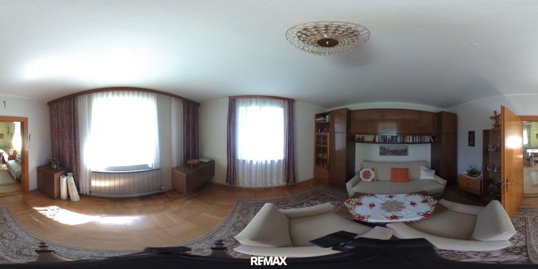 Wohnzimmer im Erdgeschoss