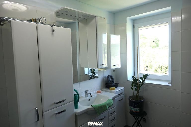 Badezimmer im Dachgeschoss