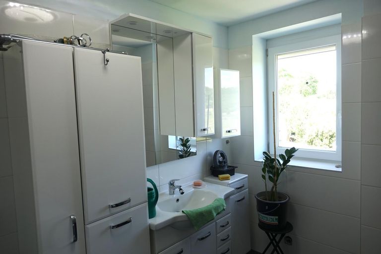 Badezimmer im Dachgeschoss