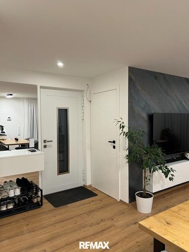 Eingang/Wohn/Esszimmer