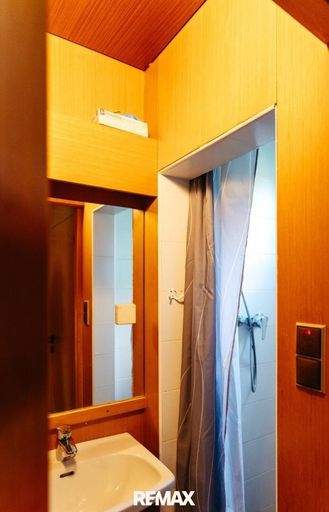 Badezimmer 2