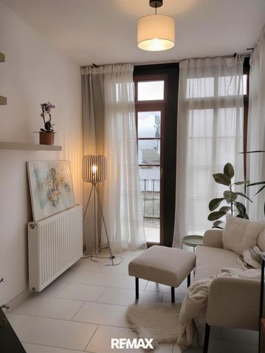 Zimmer mit Balkon