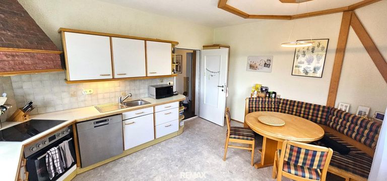 OG Küche mit Essbereich 2. Ansicht    16,8m²