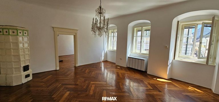 Zimmer 3  ~ 31,3m²  1. Aufnahme