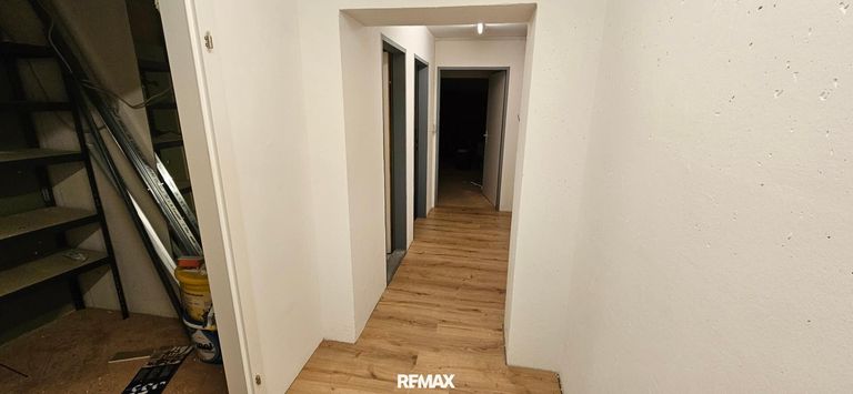 Keller