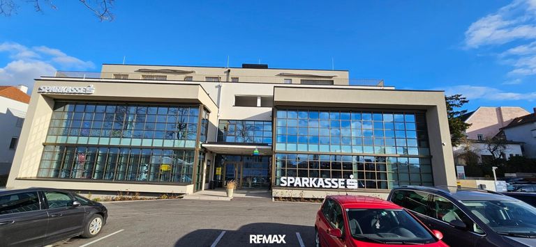 Wohn-und Geschäftshaus Kubus