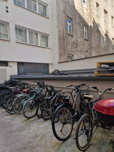 Fahrradabstellplätze