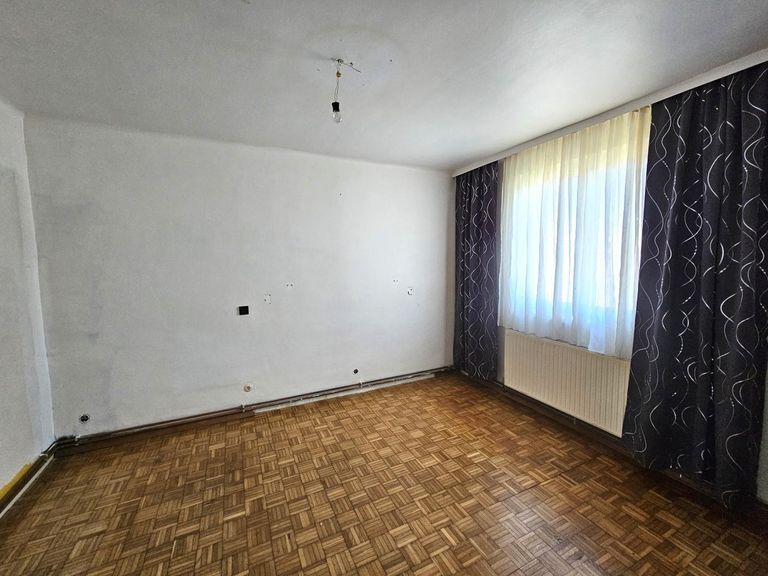 Zimmer 2 EG