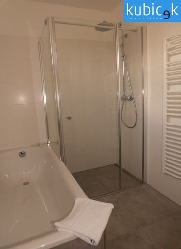 Wanne & Dusche