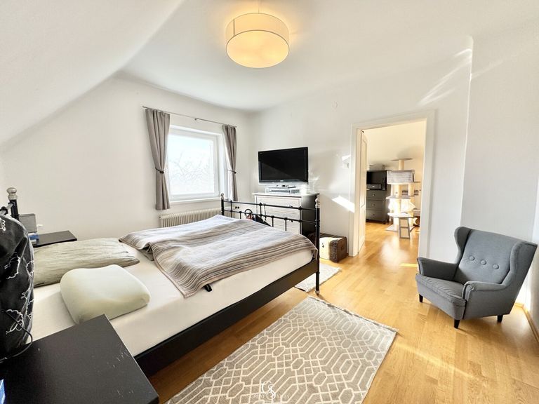 Schlafzimmer OG