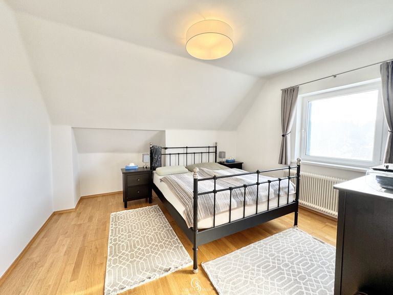 Schlafzimmer OG