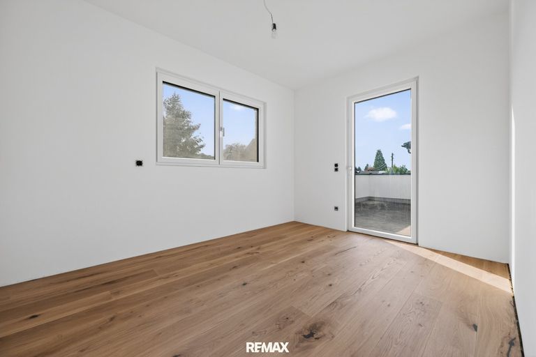 Zimmer 2 OG