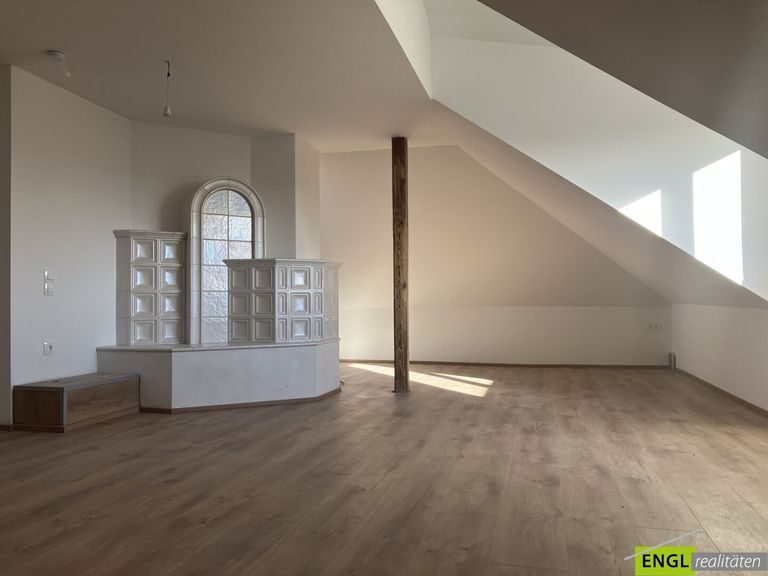 Wohnzimmer mit Kachelofen Top 3