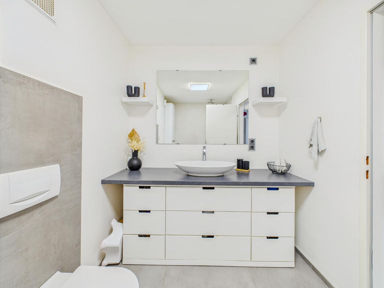 Badezimmer 2