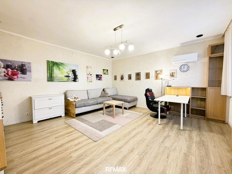 10 Wohnzimmer