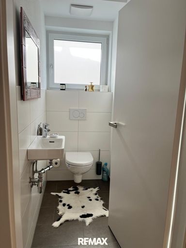 WC extra