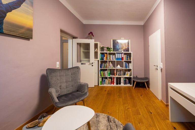 Büro 1