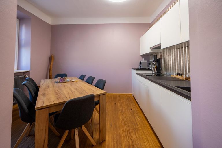 Büro 1